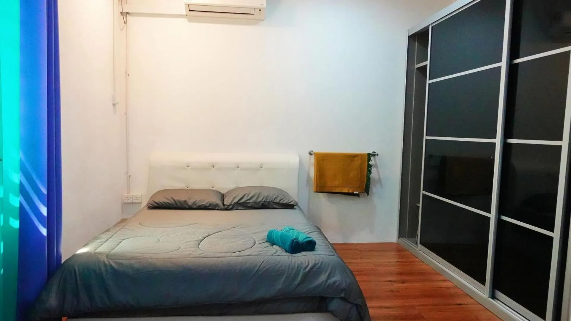 Feriehus Manmai Homestay Mesra Solat Double Storey Nibung Tebal